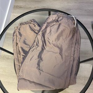 Men's Joggers in Shimmering Purple